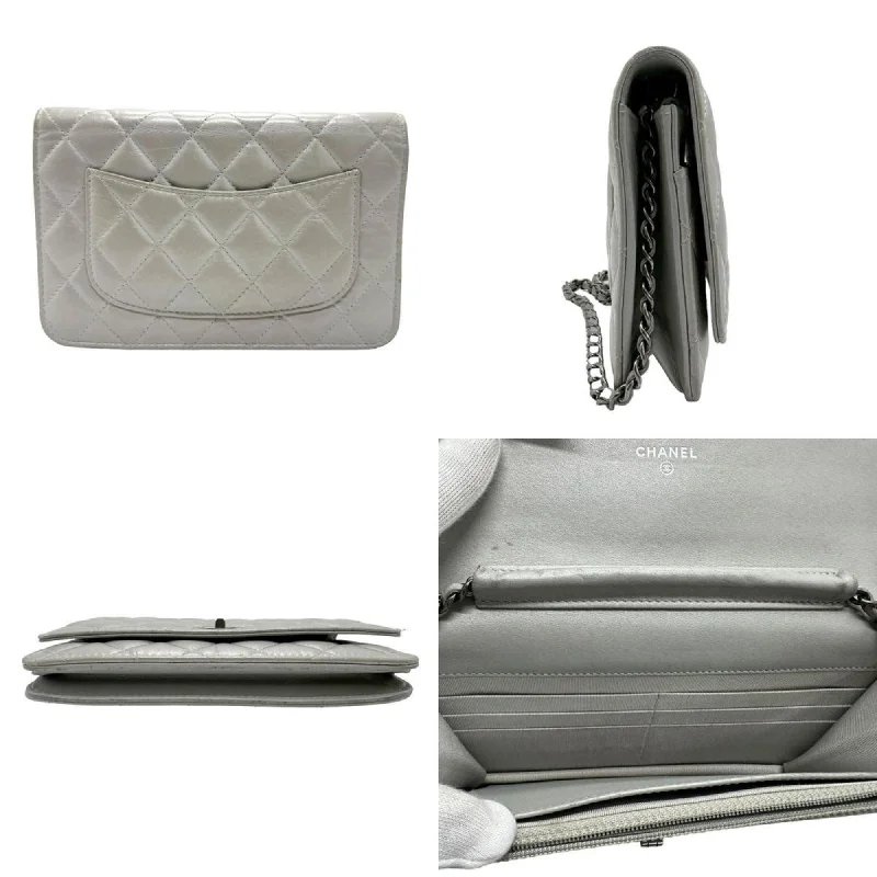 CHANEL 2,55 Clutch Bag