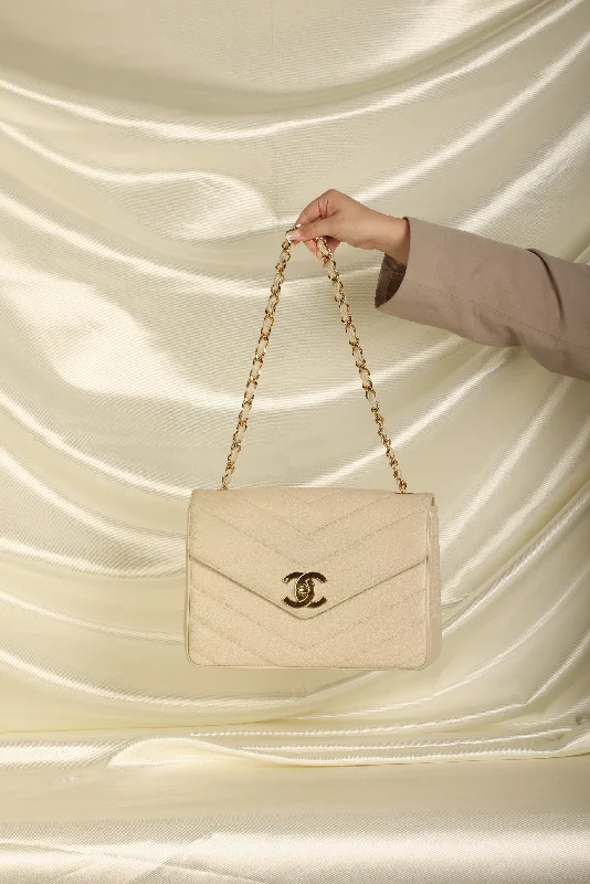 Chanel 1994 Caviar Chevron Jumbo Flap