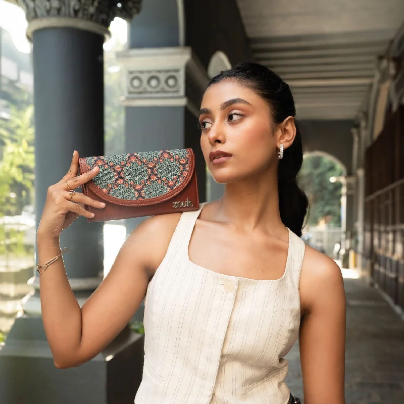 Kolkata Nouveau Kyra Flap Wallet