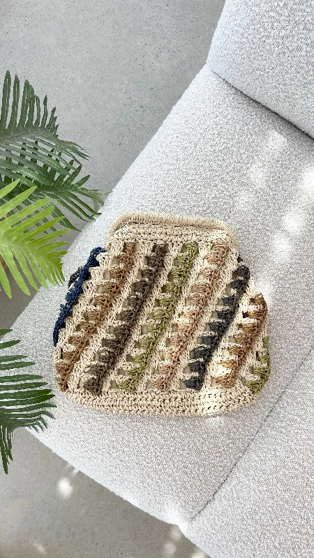 Eadie Crochet Weave Framed Clutch - Multi / Natural