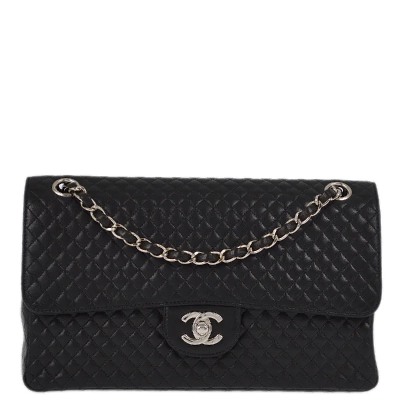 Chanel 1996-1997 Black Lambskin Medium Classic Single Flap Shoulder Bag