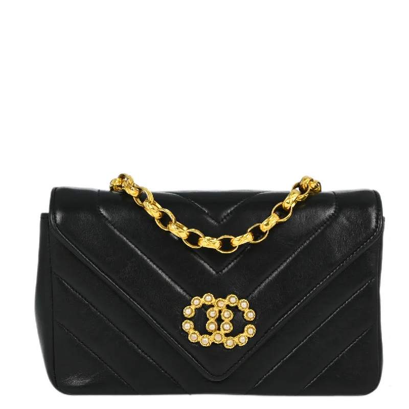 Chanel Black Lambskin Chevron Single Flap Shoulder Bag